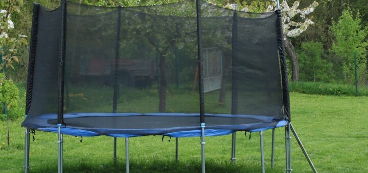 can you jump on a trampoline while pregnant