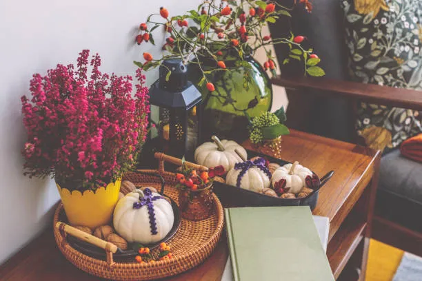 fall bedroom decor