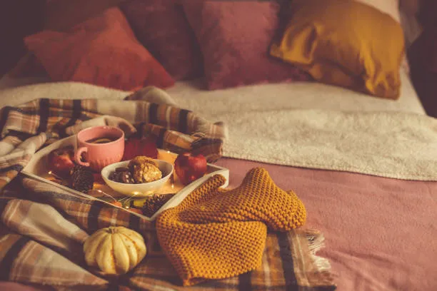 fall bedroom decor